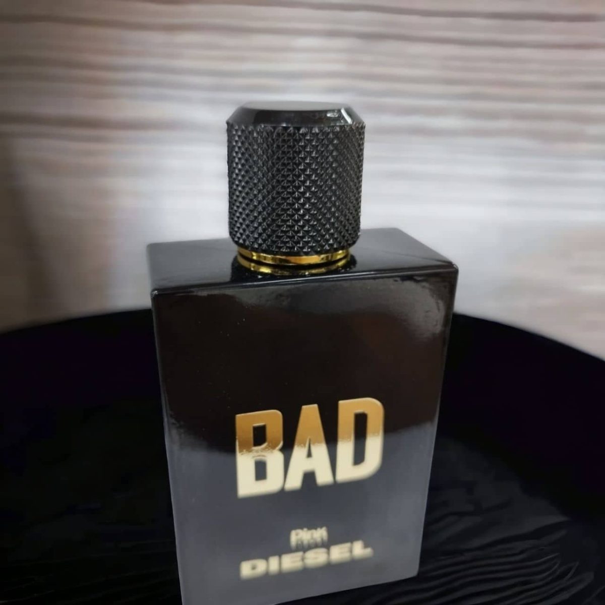 مردانه بد دیزل پینک Pink رایحه Bad Diese3