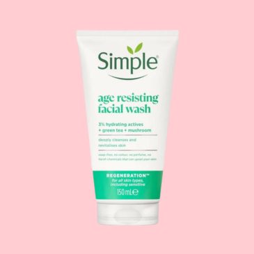 شستشوی صورت ضد پیری سیمپلSimple مدل ایج رزیستین2